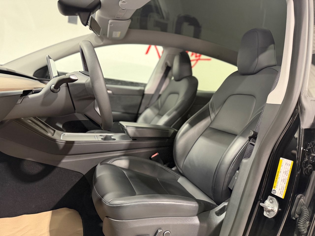 Tesla Model Y Long Range AWD 514hk 2024, bild 7/14
