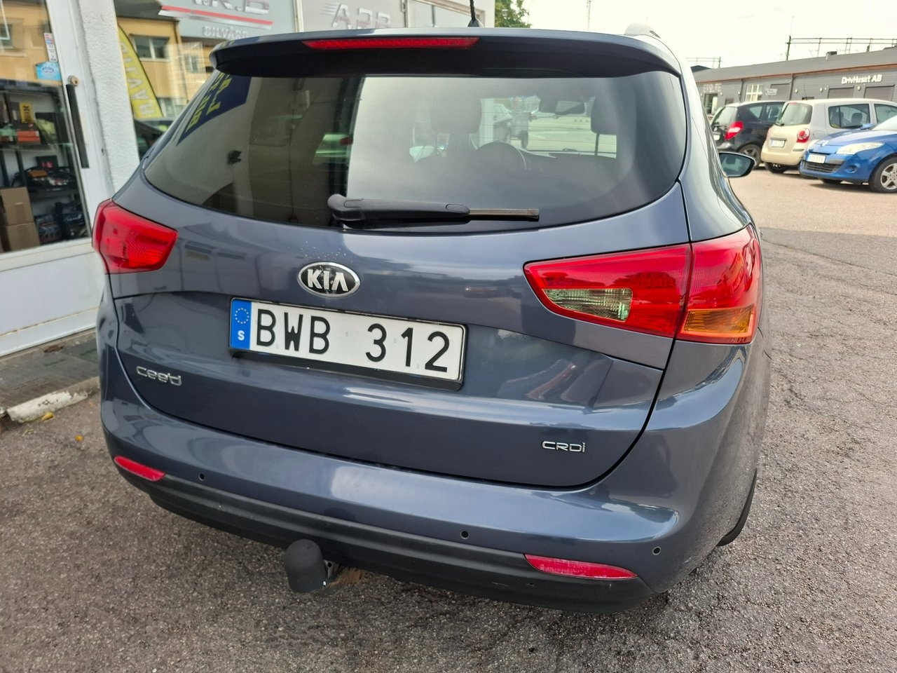 Kia Ceed 2013, kuva 6/10