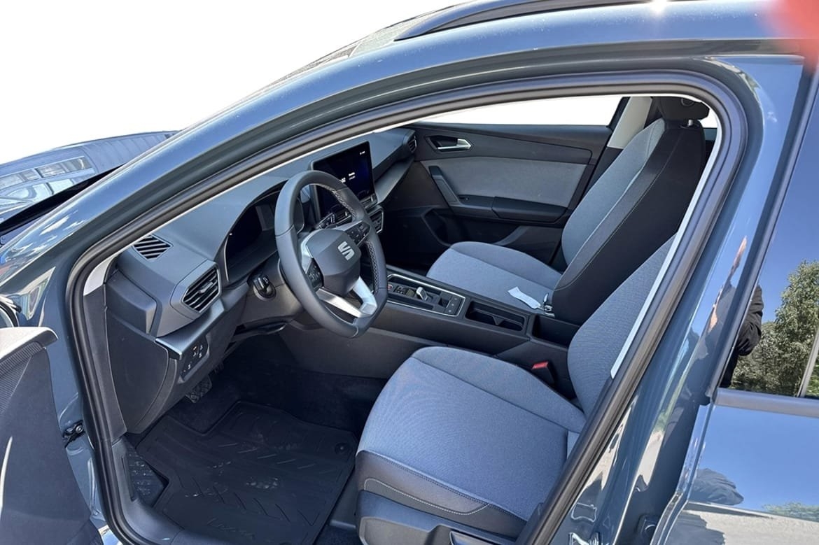 Seat Leon eTSI 115 hk DSG Style 2026, bild 6/8