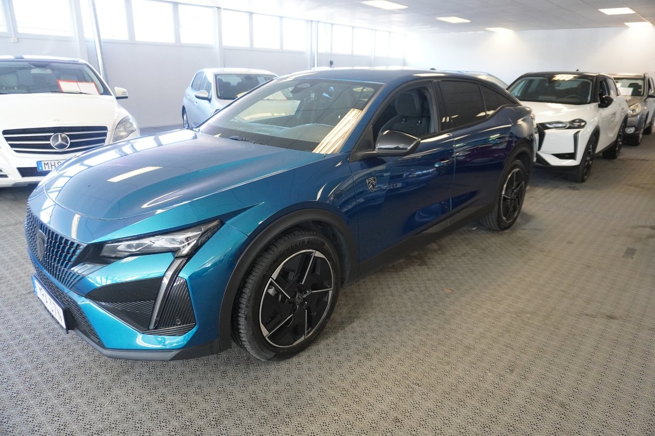 Peugeot 408