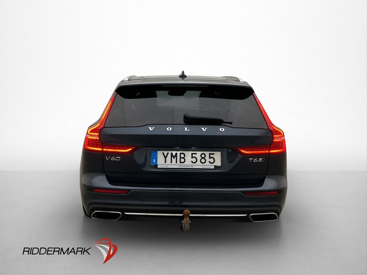 Volvo V60 T6 AWD Inscription Pano 2019, photo 7/38