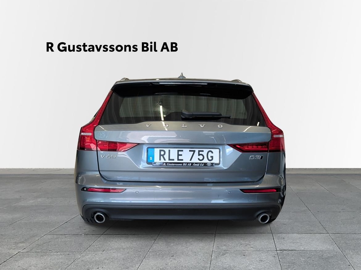 Volvo V60 Momentum Advanced Skinnsäten 2019, kuva 5/9