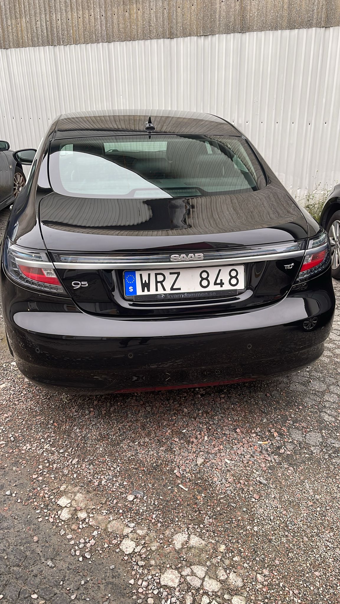 Saab 9-5 SportSedan 2.0 TiD DPF Manuell 2011, bild 2/6