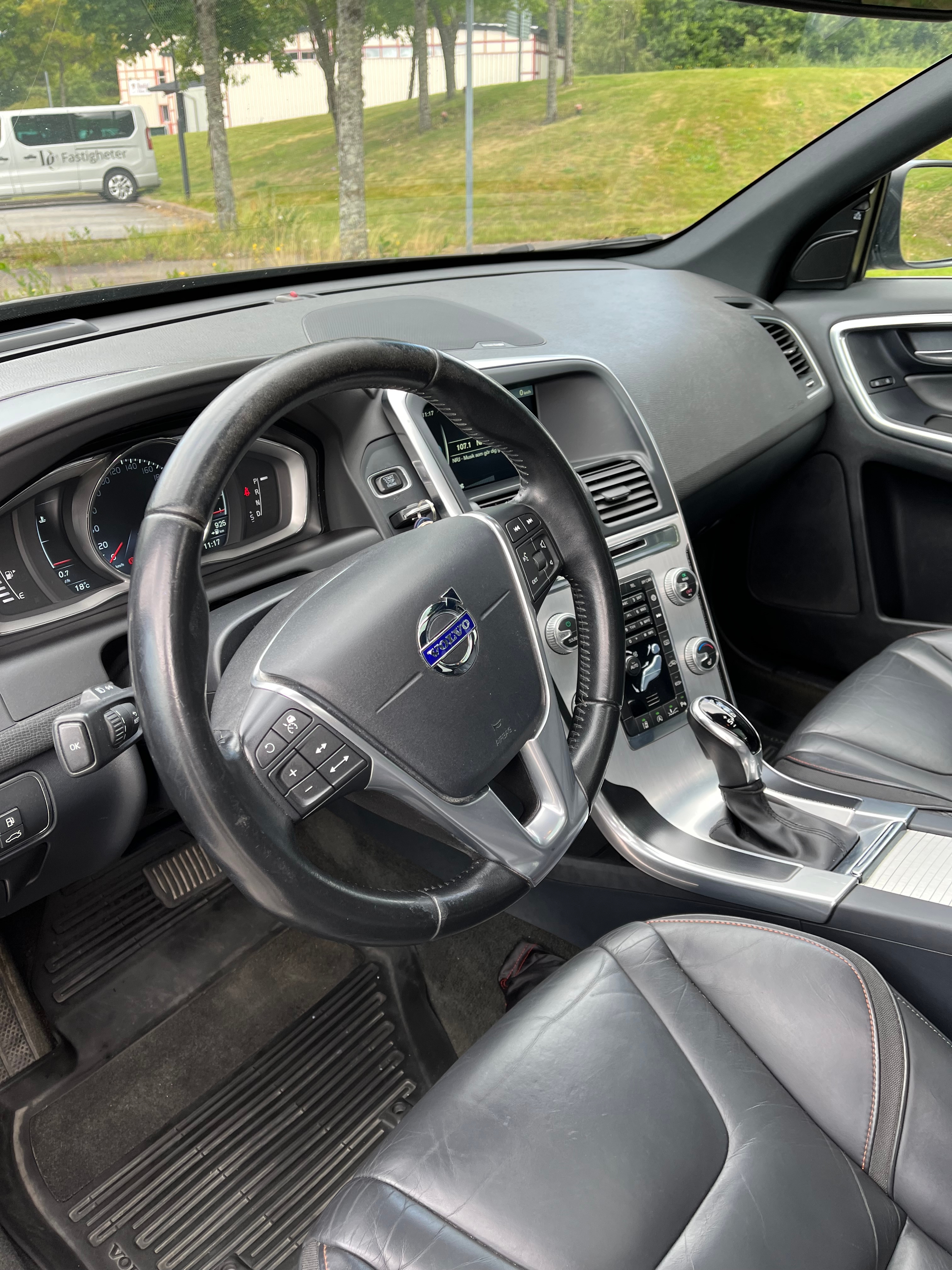 Volvo XC60 2016, bild 3/9