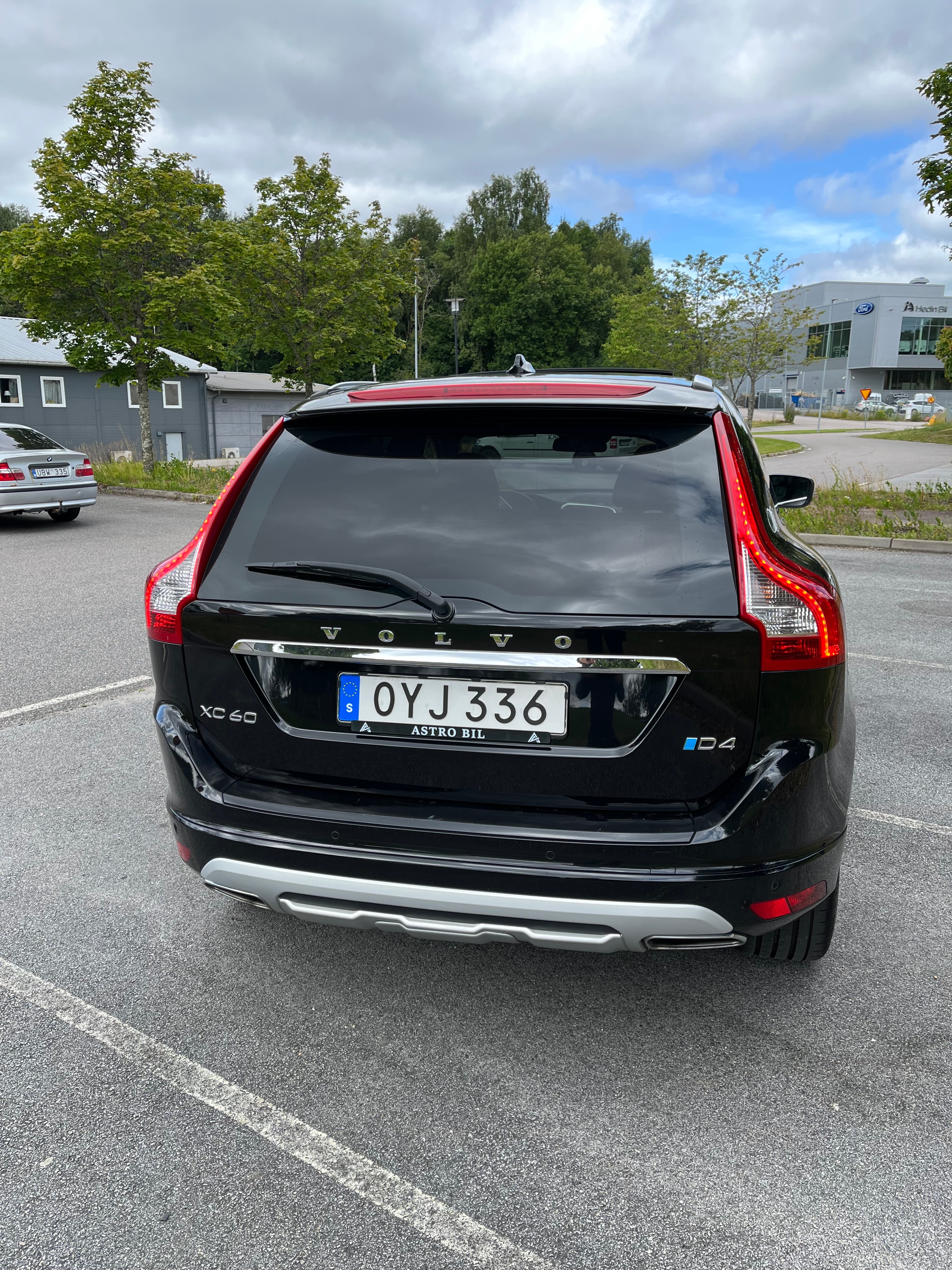 Volvo XC60 2016, bild 2/9