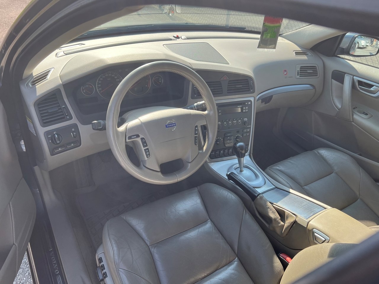 Volvo V70 2.4 CNG Momentum Euro 4 2005, bild 5/7