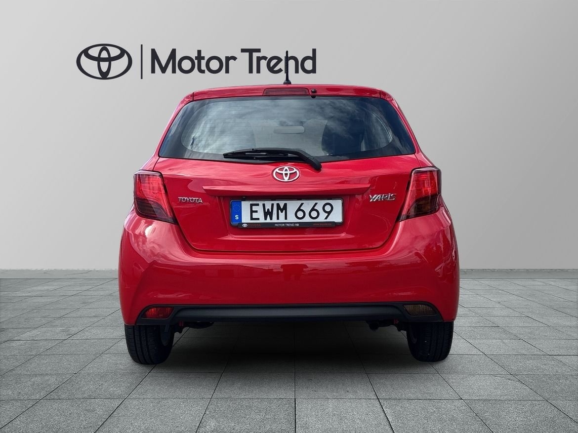 Toyota Yaris 1,33 5-D M/D S ACTIVE 2016, bild 4/12