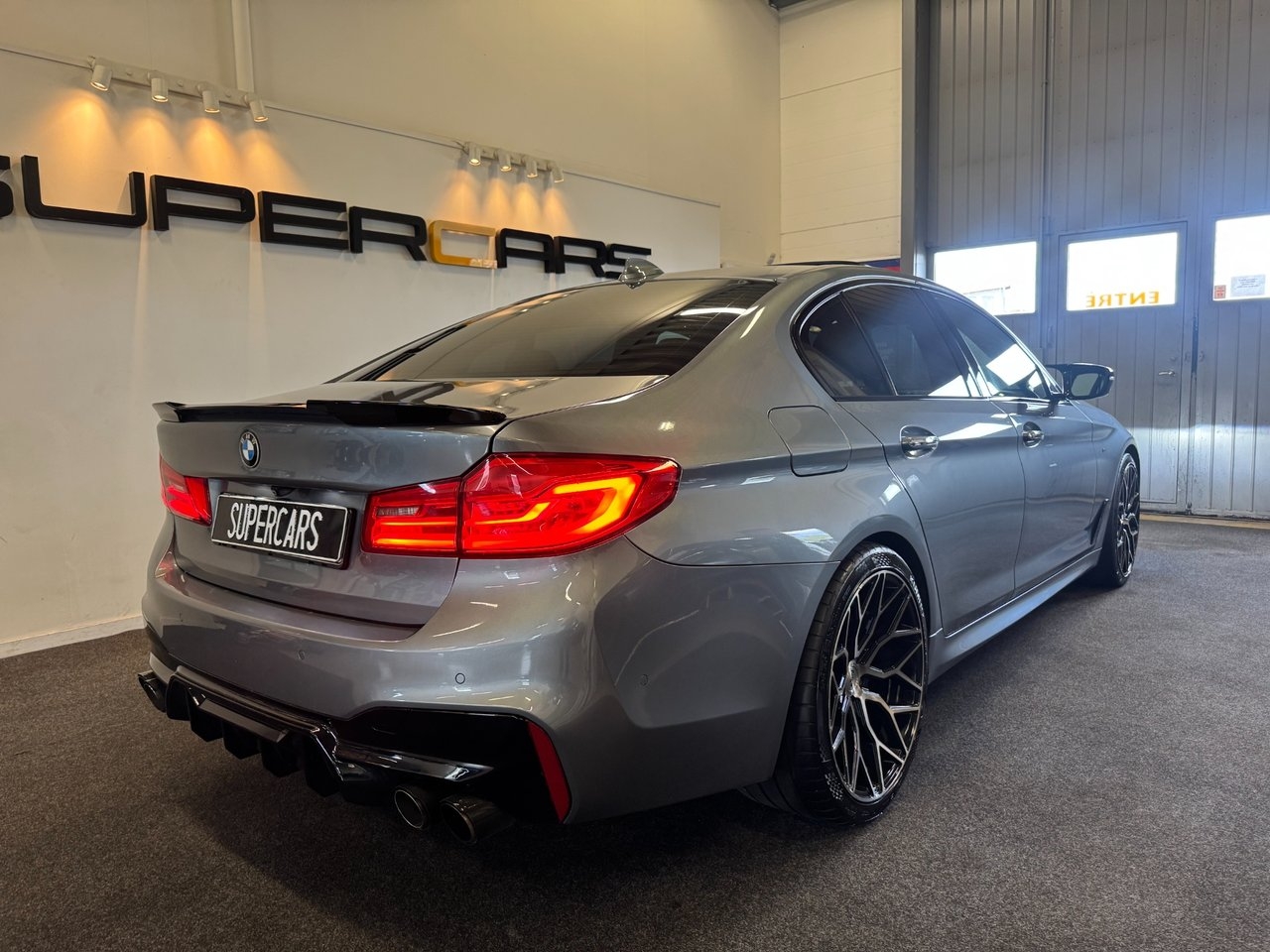 BMW 540 2018, bild 6/10