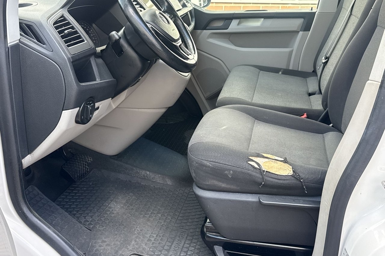 Volkswagen Transporter 2018, bild 7/10