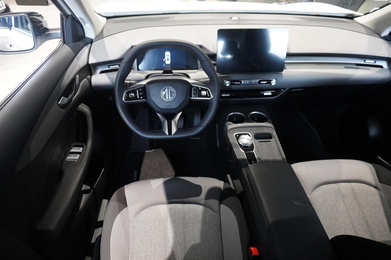 MG S5 EV Standard Range 2025, bild 3/10