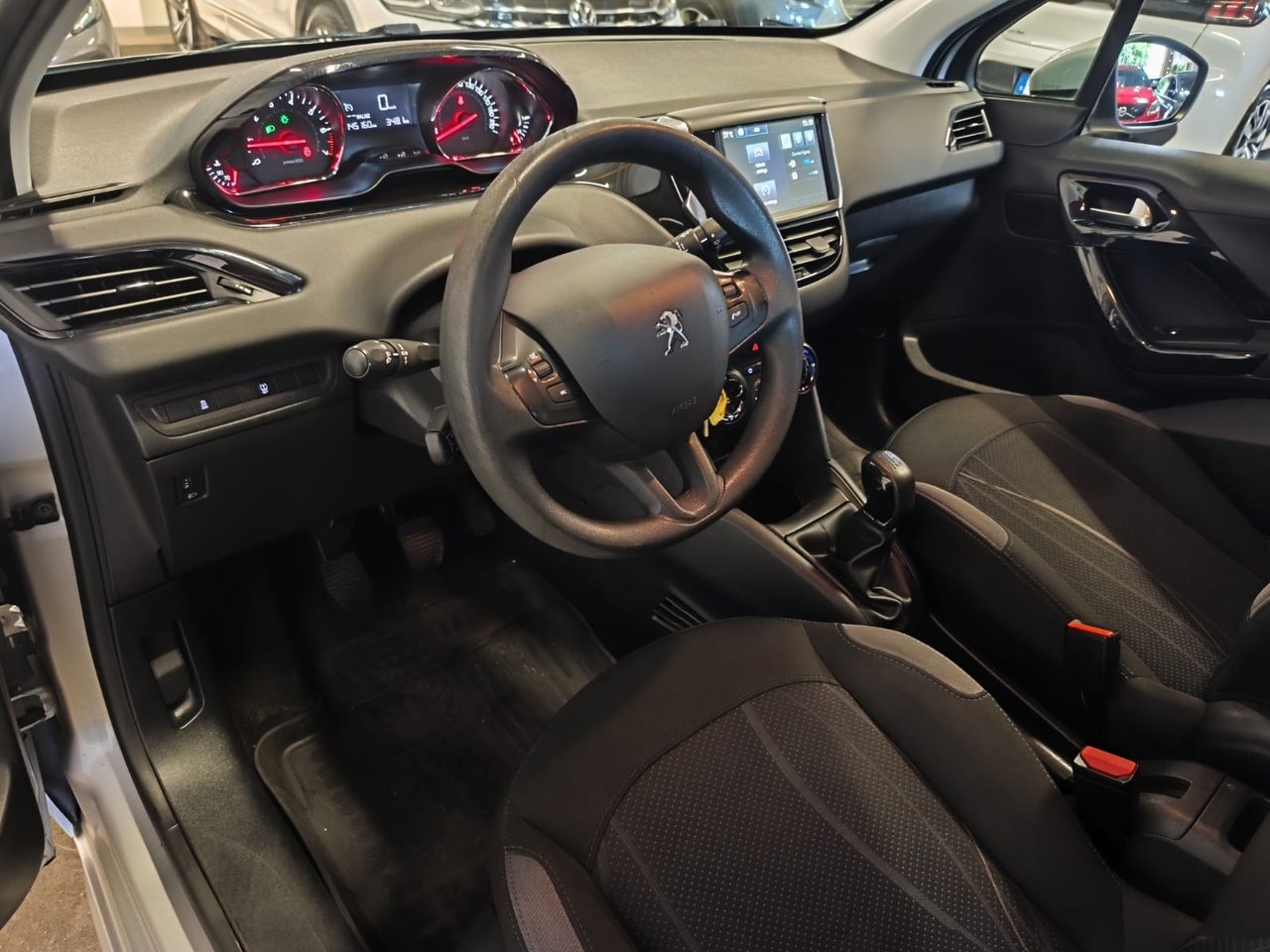 Peugeot 208 5-dörrar 1.2 VTi 2014, bild 7/10