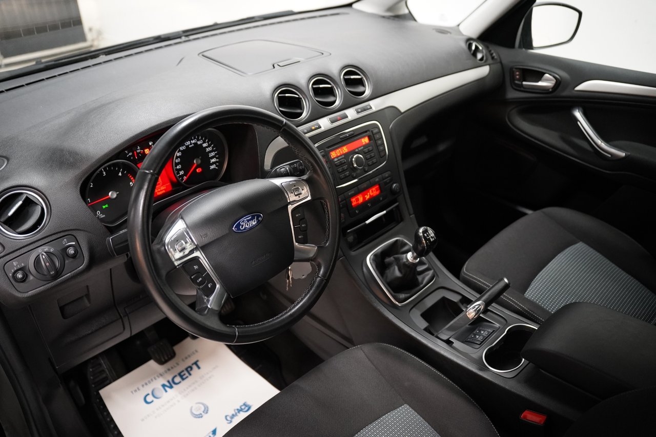 Ford Galaxy 2015, bild 6/19