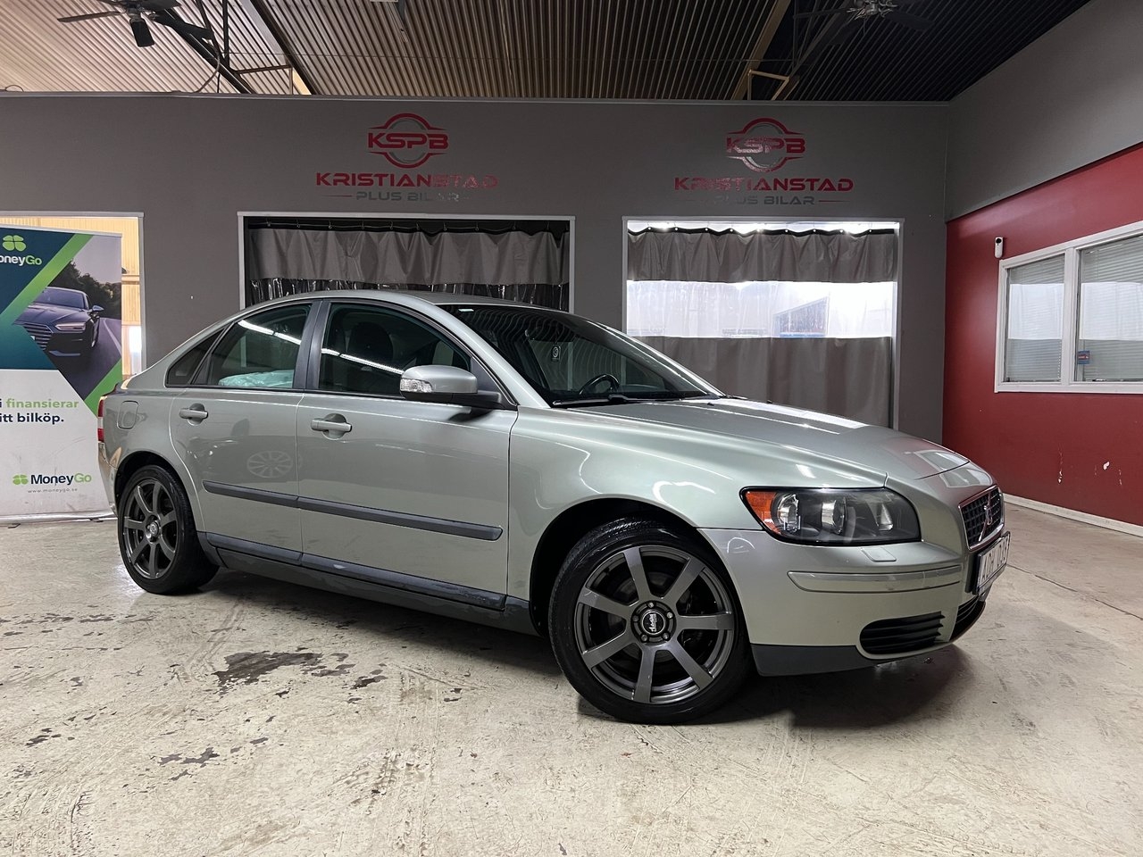Volvo S40