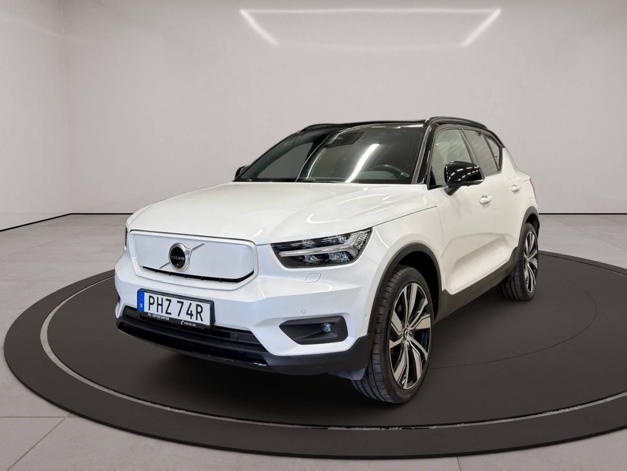 Volvo XC40 Recharge Twin 408h Pro Pano 2022, kuva 3/30