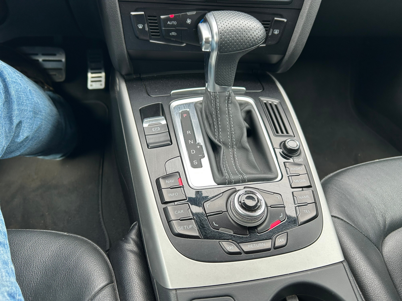 Audi Cabriolet 2010, kuva 6/6