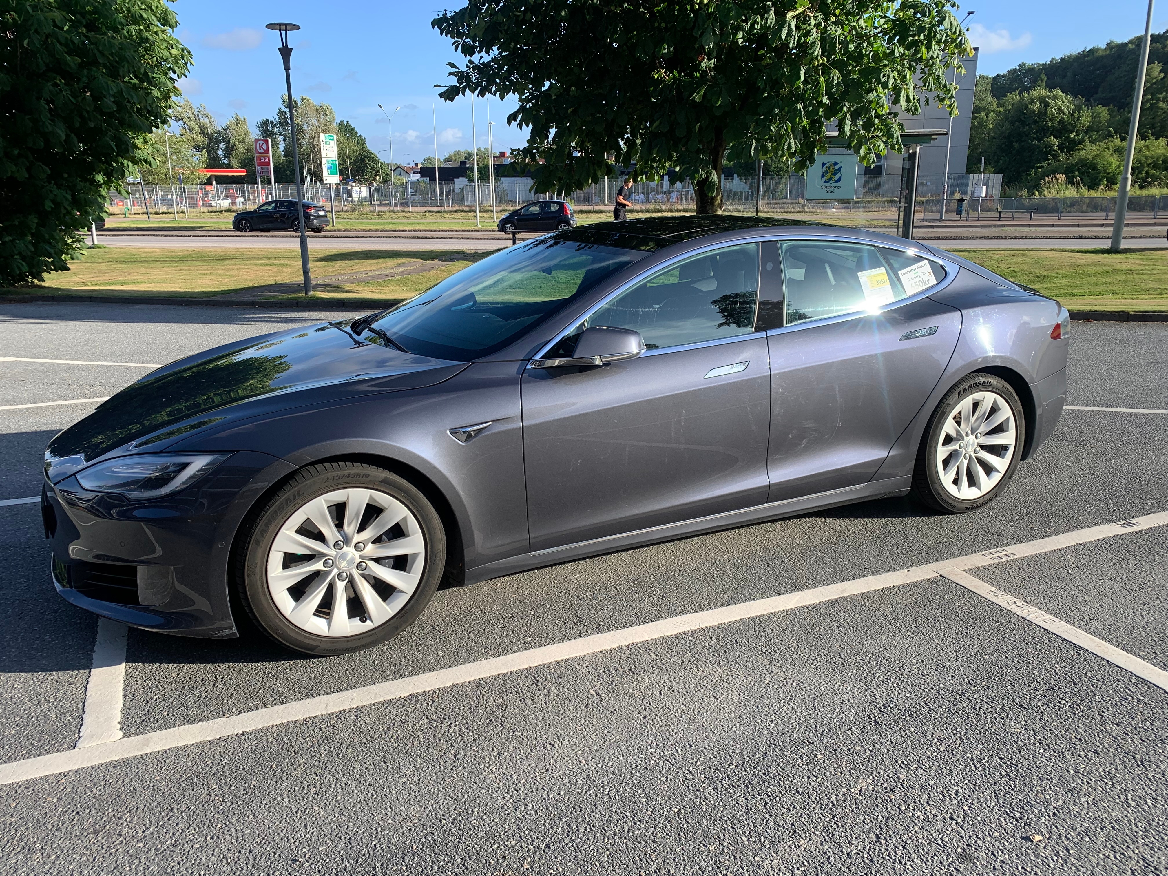 Tesla Model S
