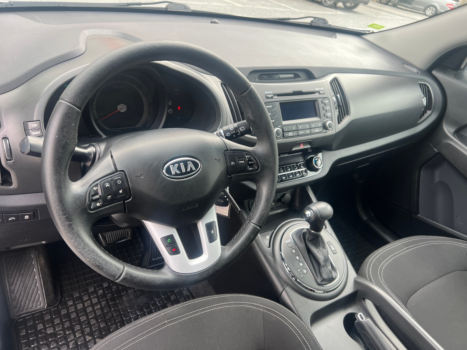 Kia Sportage 2012, bild 6/10