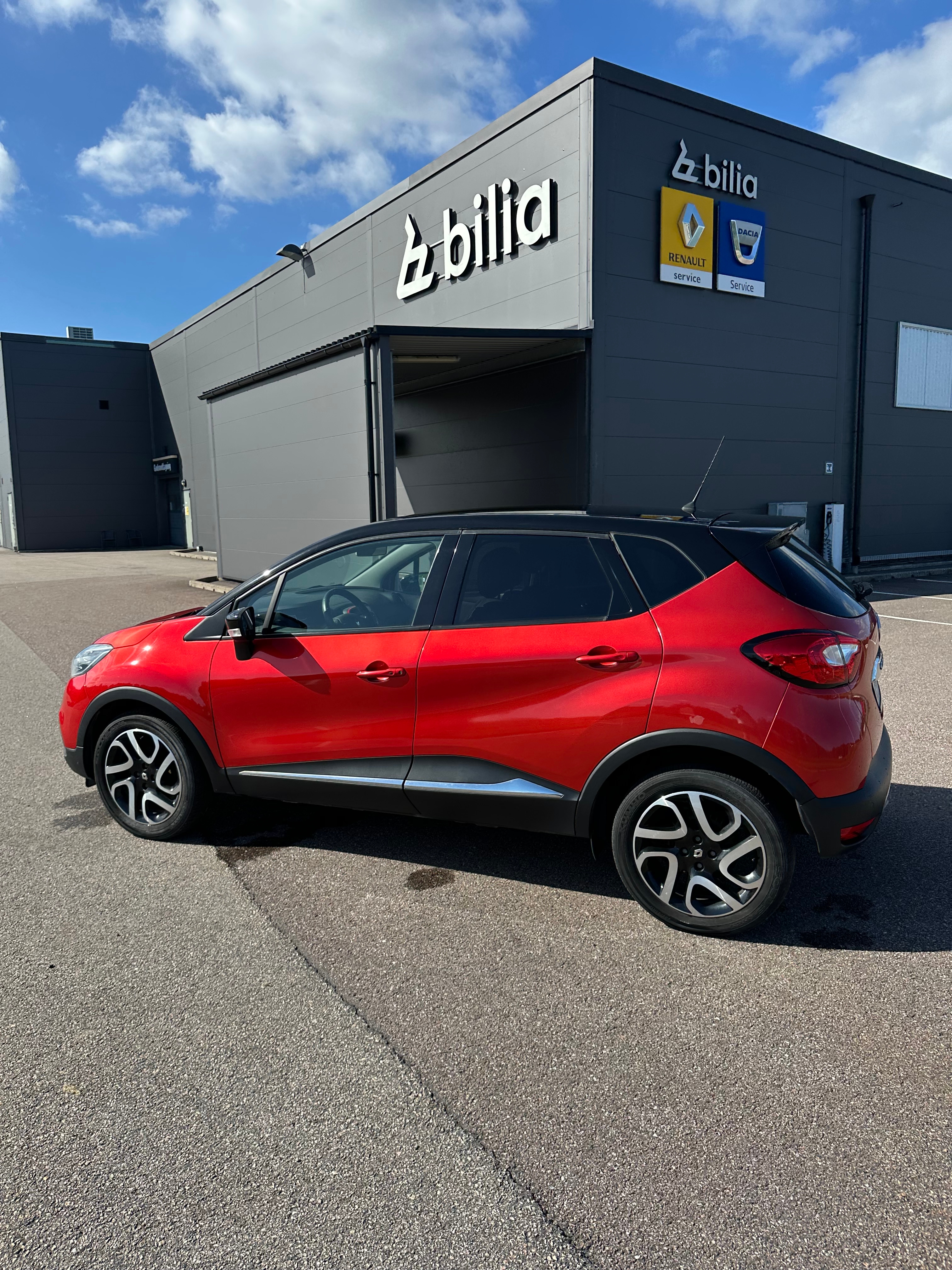 Renault Captur 2016, photo 2/6