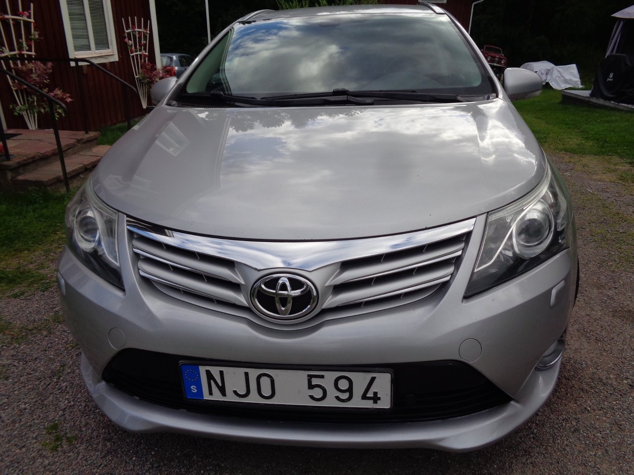 Toyota Avensis Kombi 2.0 D-4D FULLSERVAD 2013, bild 5/10