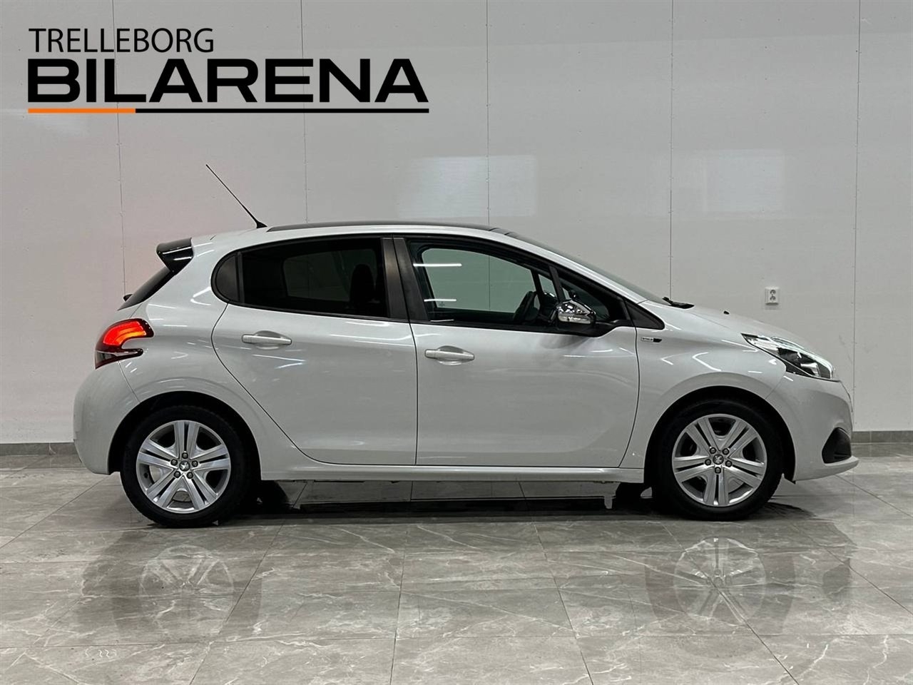 Peugeot 208 2016, bild 5/21