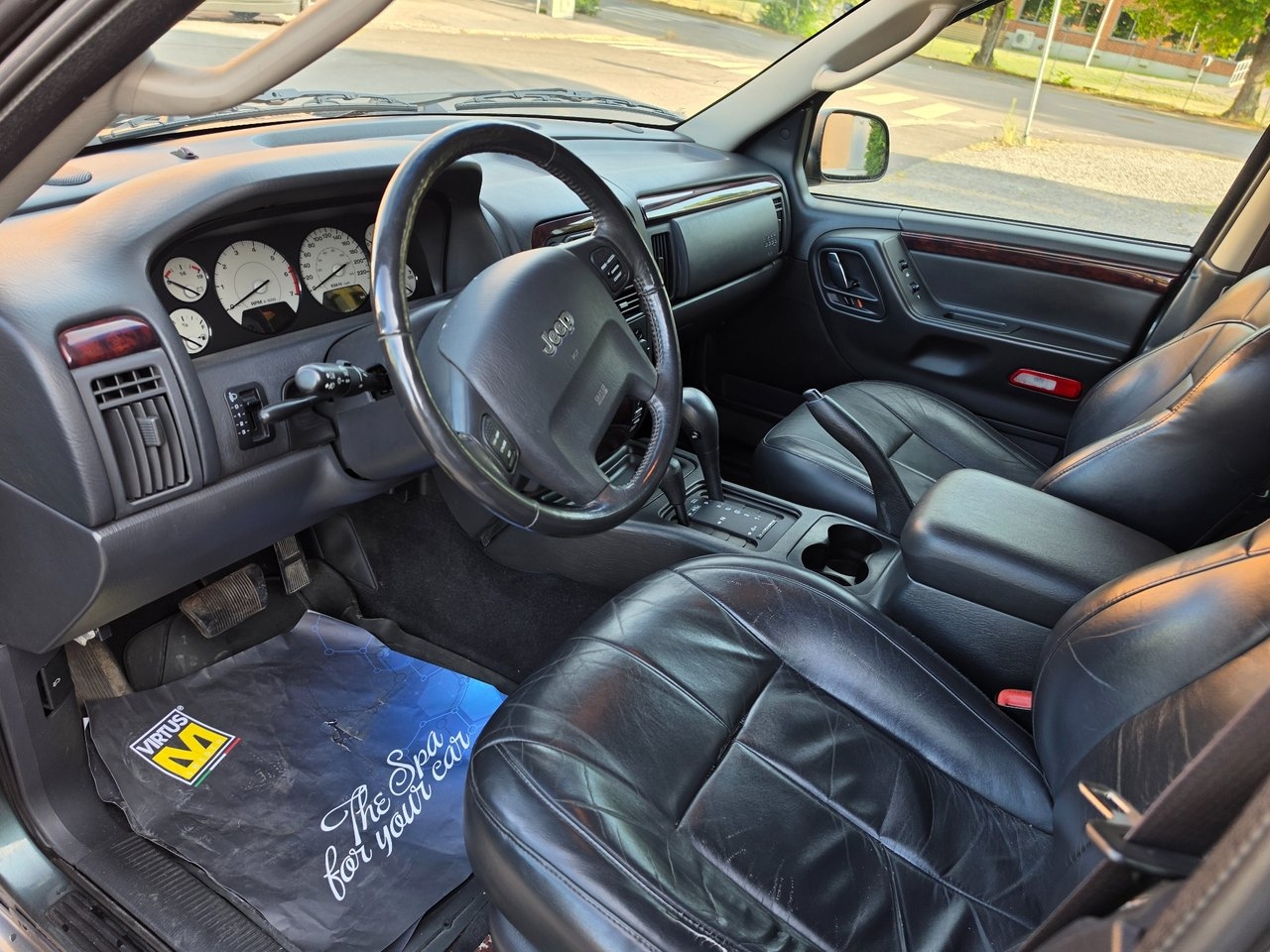 Jeep Grand Cherokee 4.7 V8 4WD 2002, photo 6/10