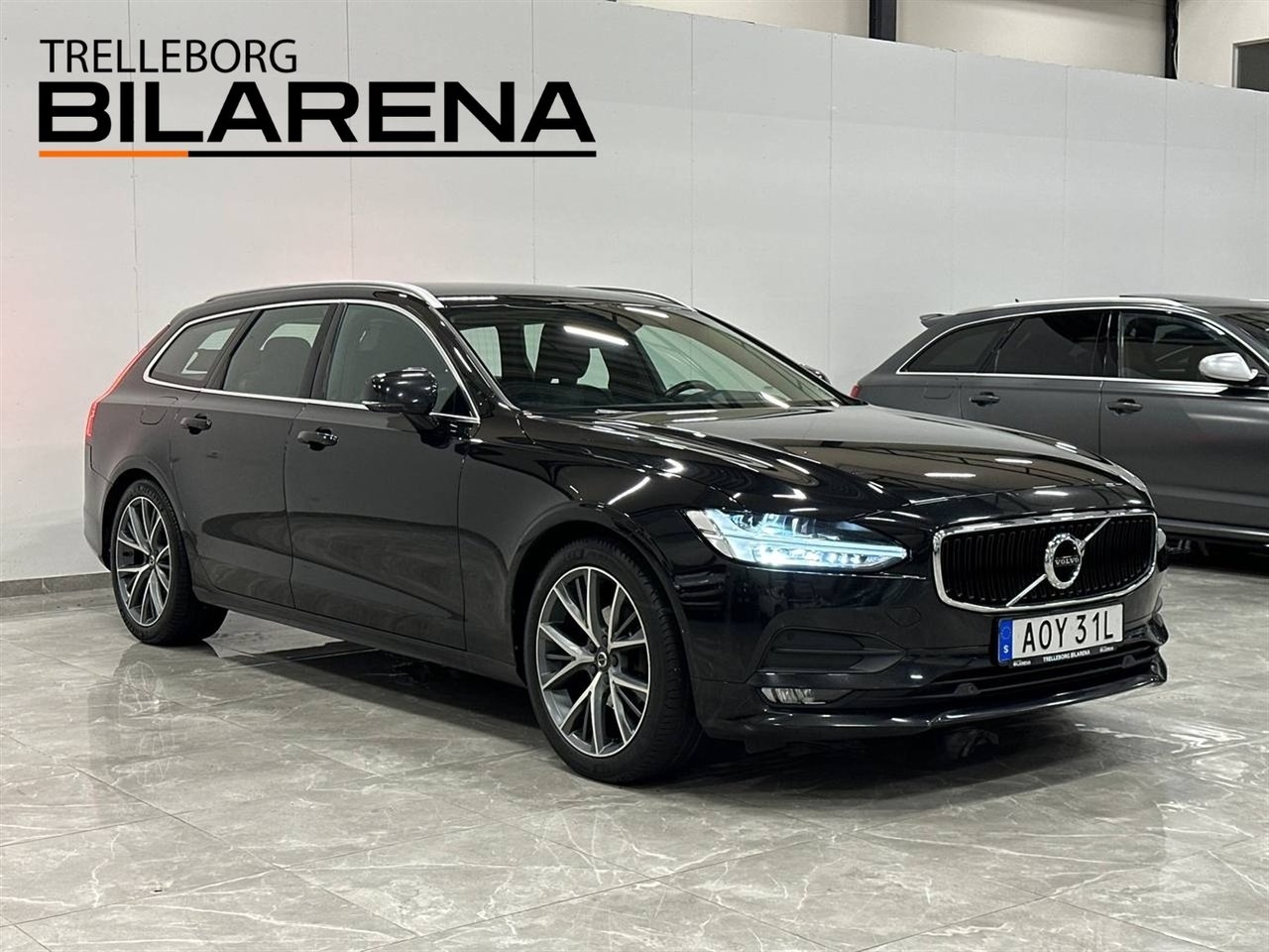 Volvo V90 2019, kuva 2/27