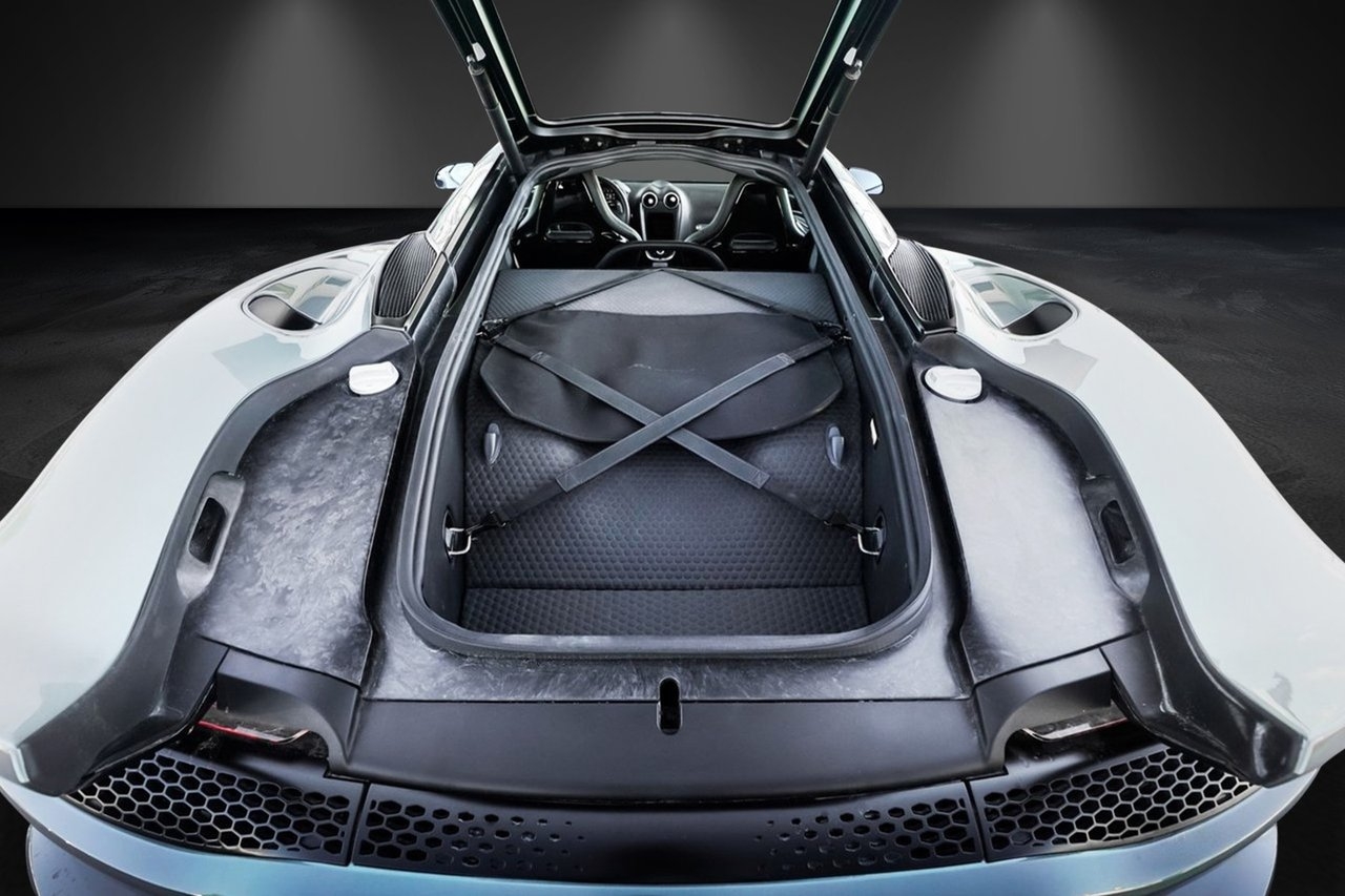 McLaren GT 2020, kuva 7/10