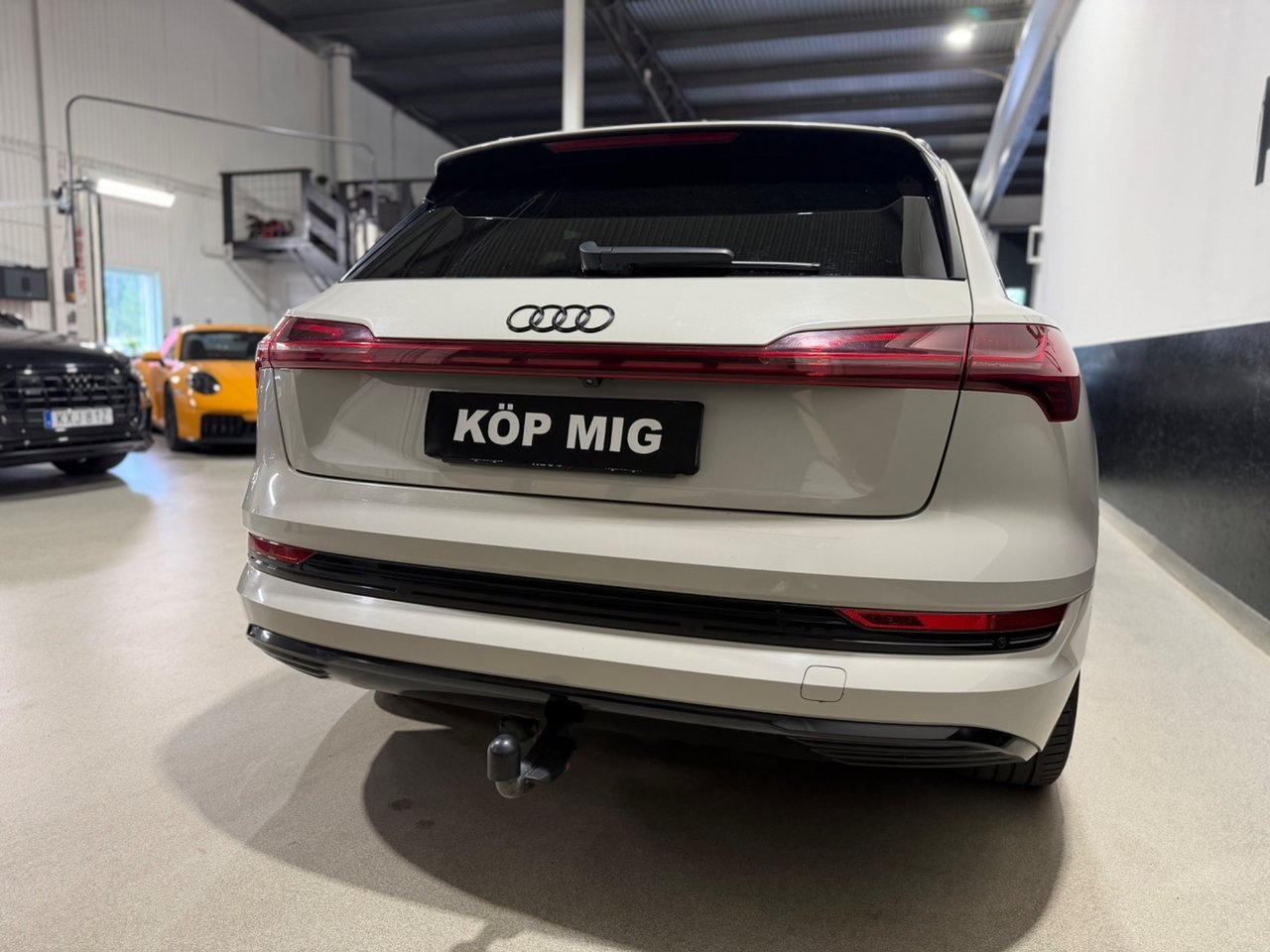 Audi e-tron 55 Quattro 2020, photo 5/7