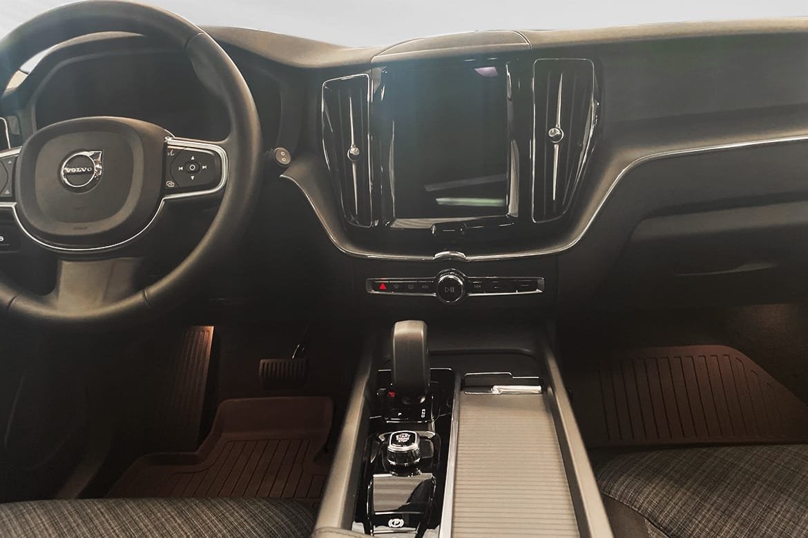 Volvo XC60 T6 Core Special Edition 2025, bild 5/9