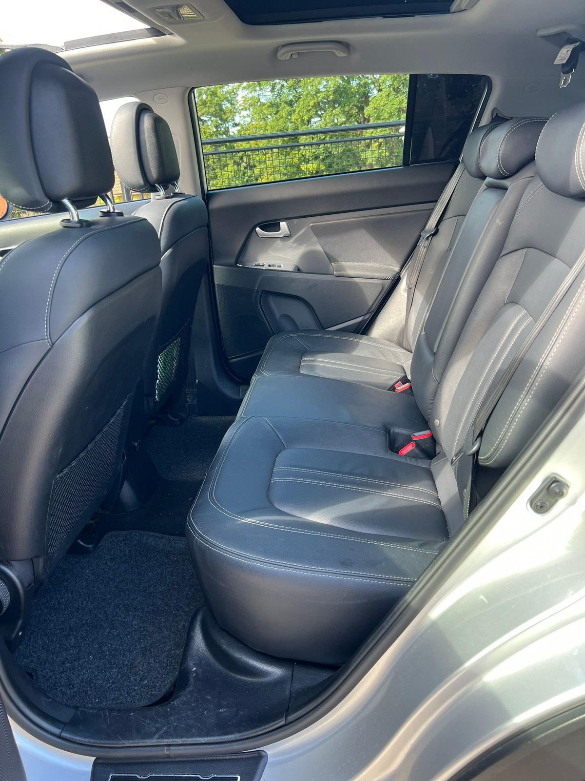 Kia Sportage 1.6 GDI Manuell 2014, bild 3/9