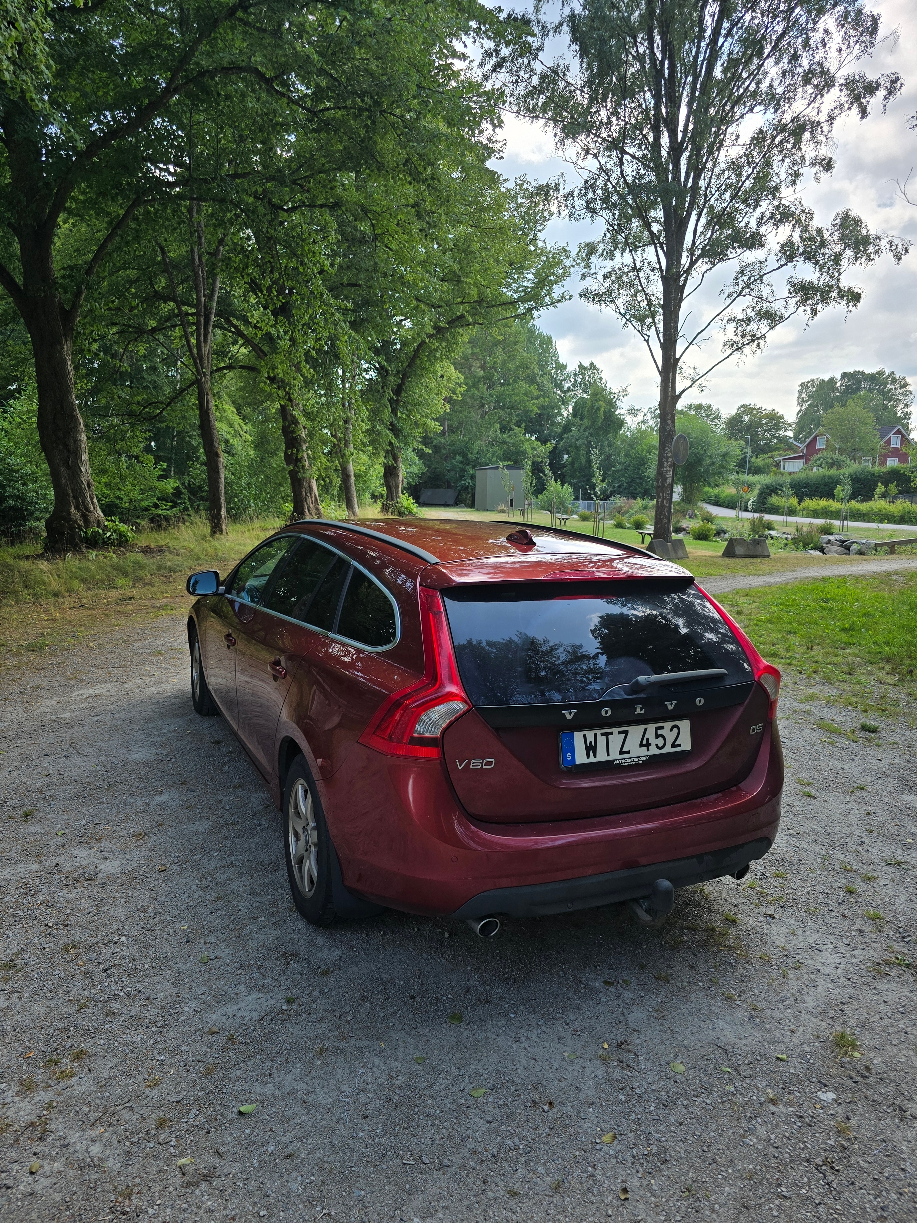 Volvo V60 D5 Manuell 2011, bild 2/10