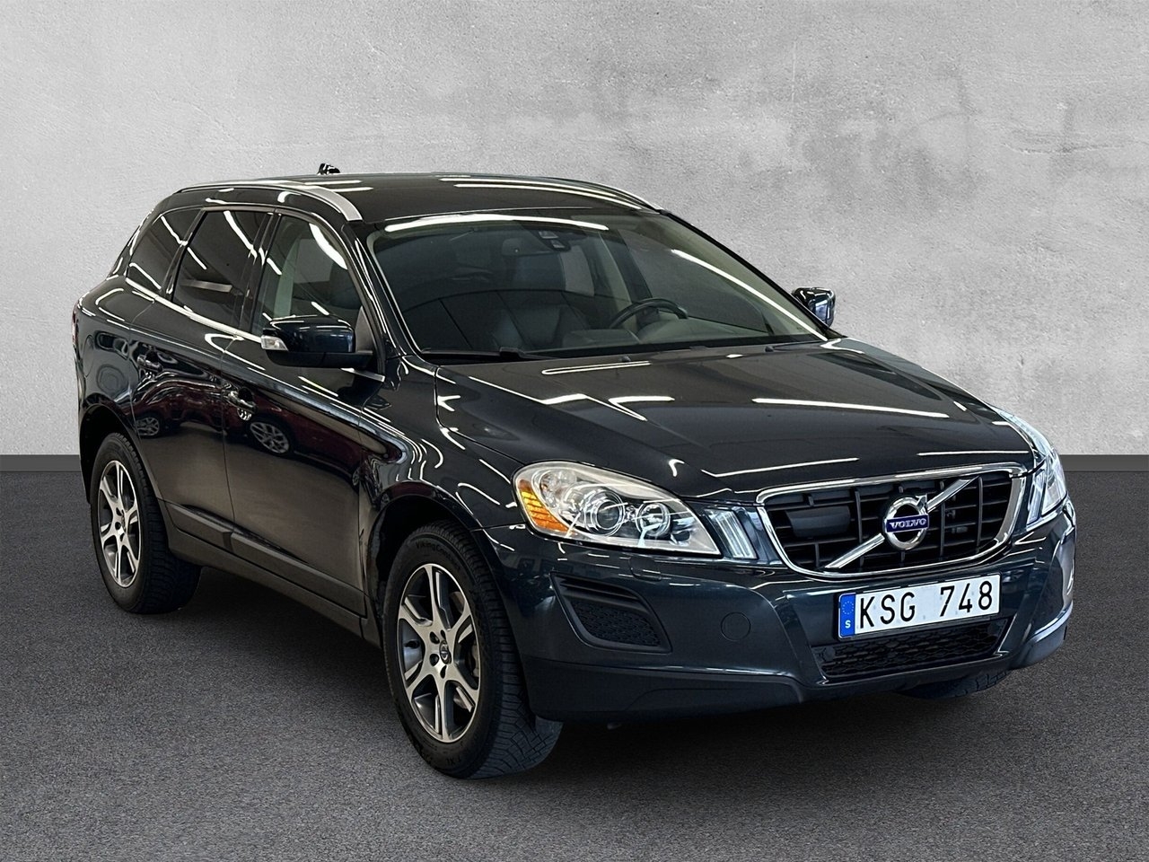Volvo XC60 2011, photo 7/10