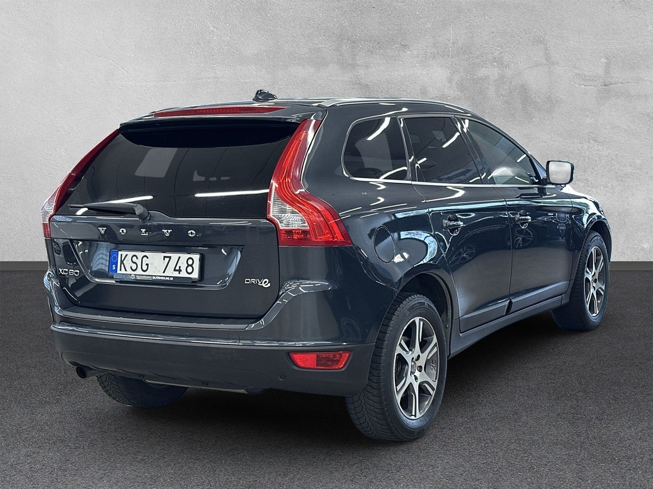 Volvo XC60 2011, photo 5/10
