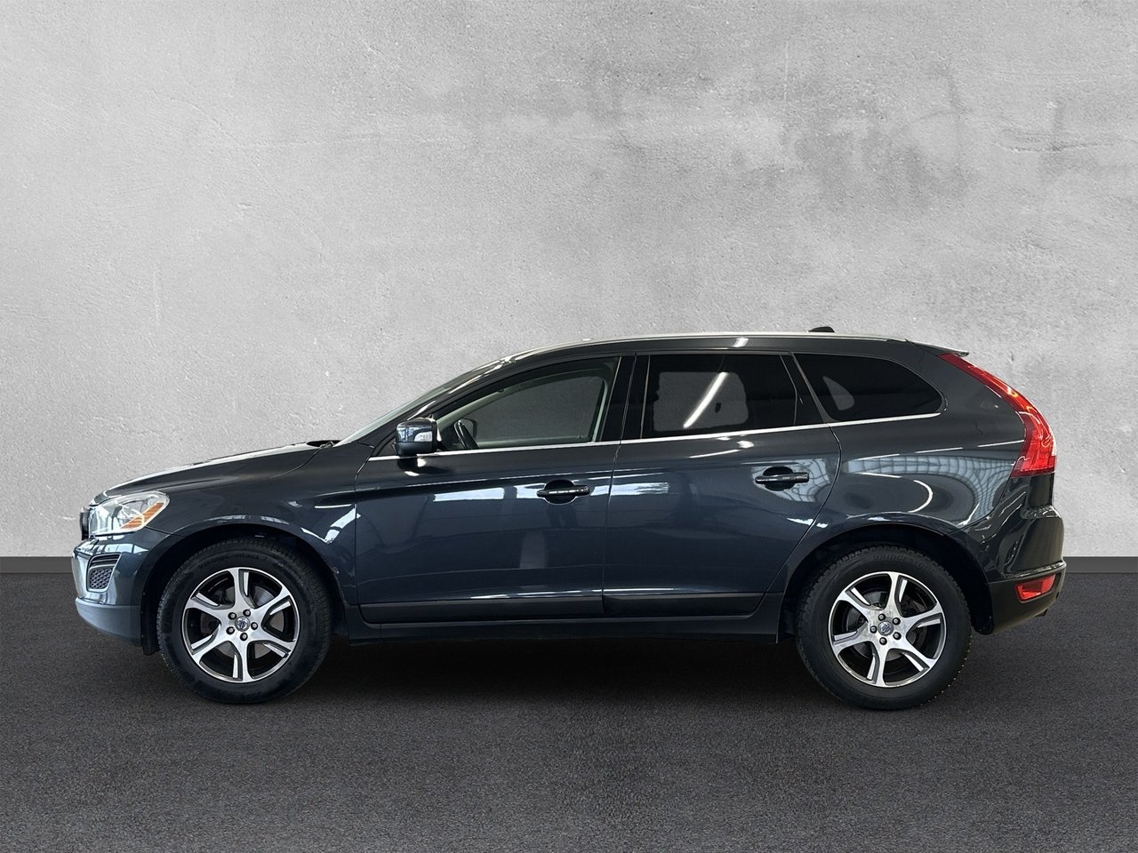 Volvo XC60 2011, photo 2/10
