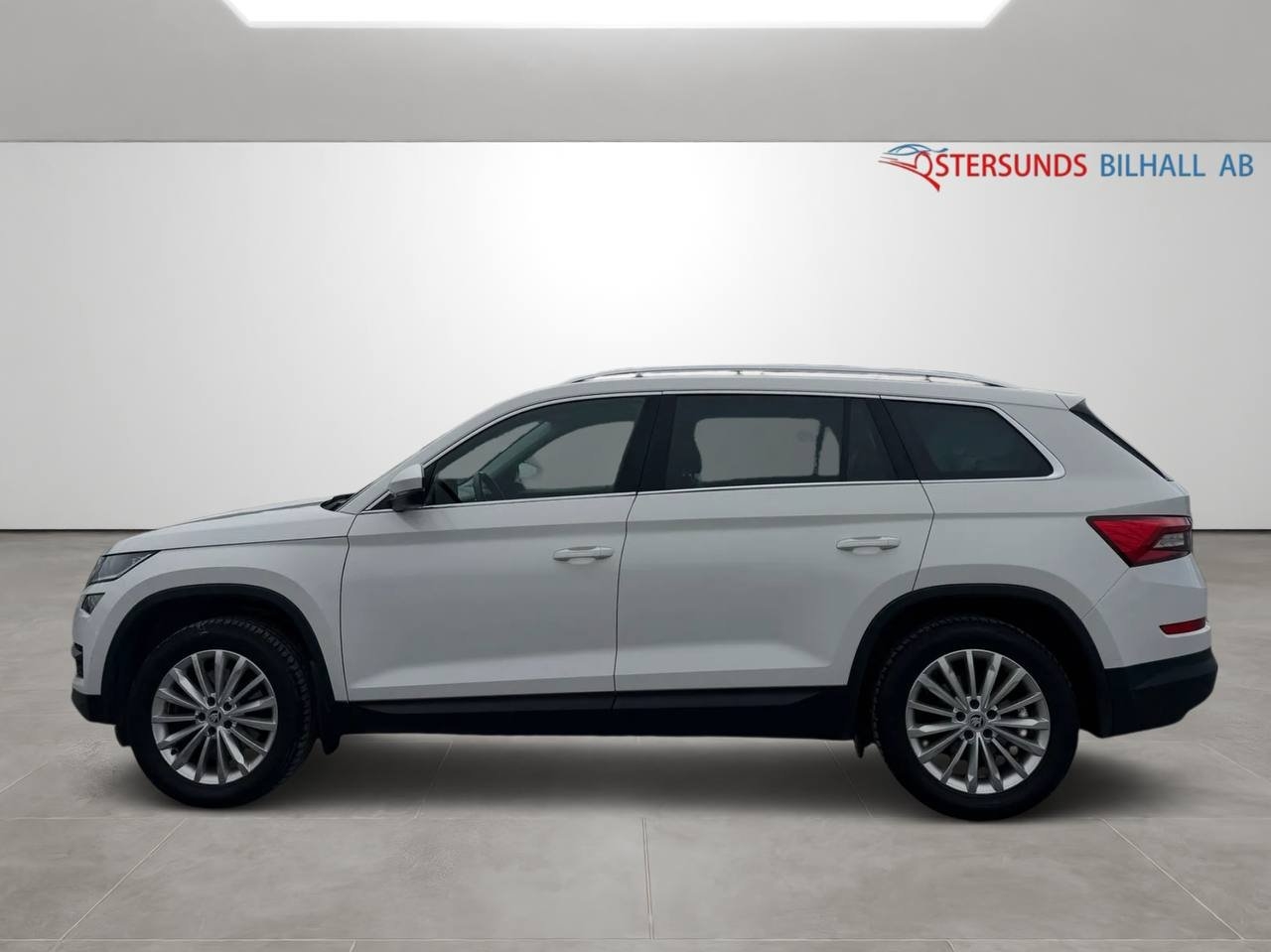 Skoda Kodiaq 2017, bild 4/10