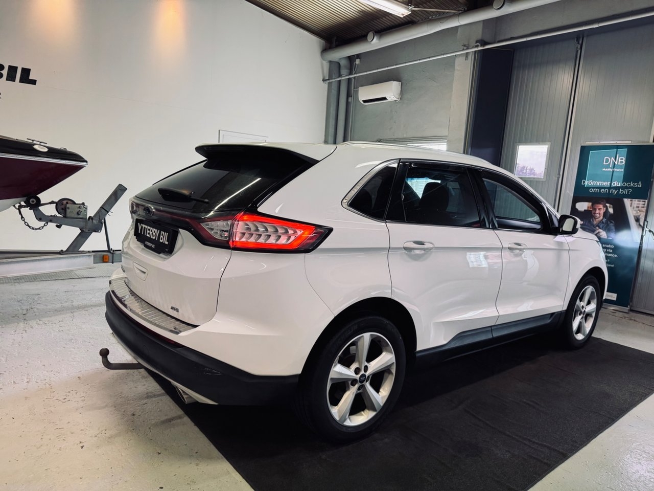 Ford Edge 2016, kuva 3/10