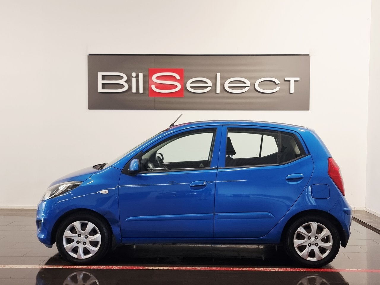Hyundai i10 2011, kuva 2/10
