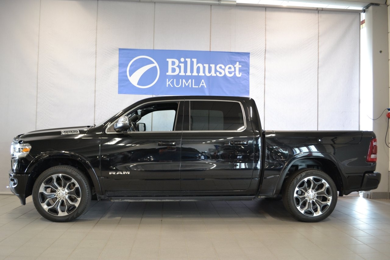 Dodge RAM 1500 2023, photo 2/10