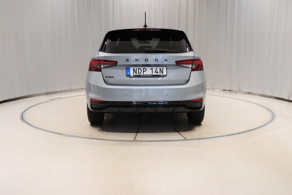 Skoda Fabia 2027, bild 5/10