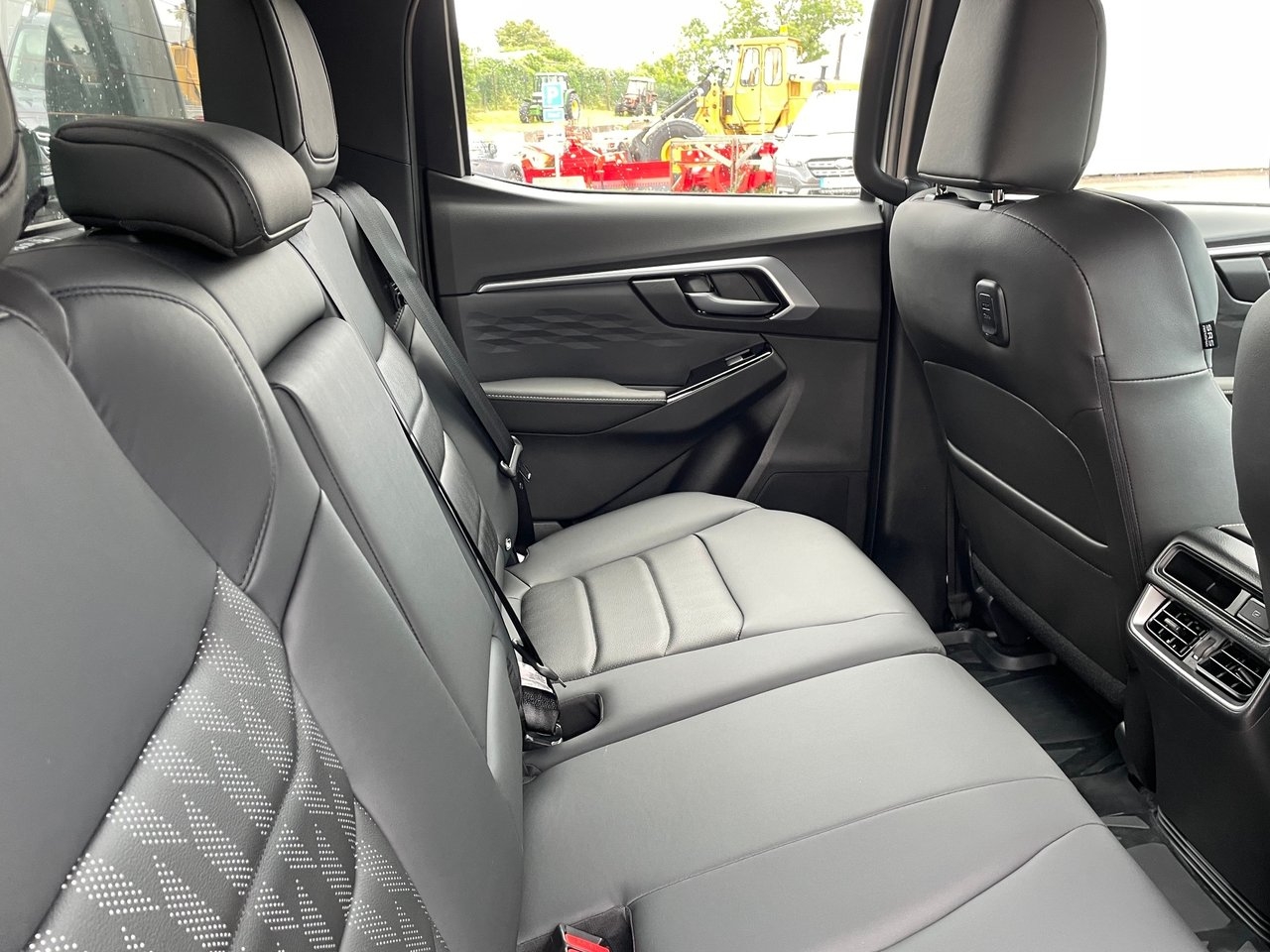 Isuzu D-max 2025, photo 8/8