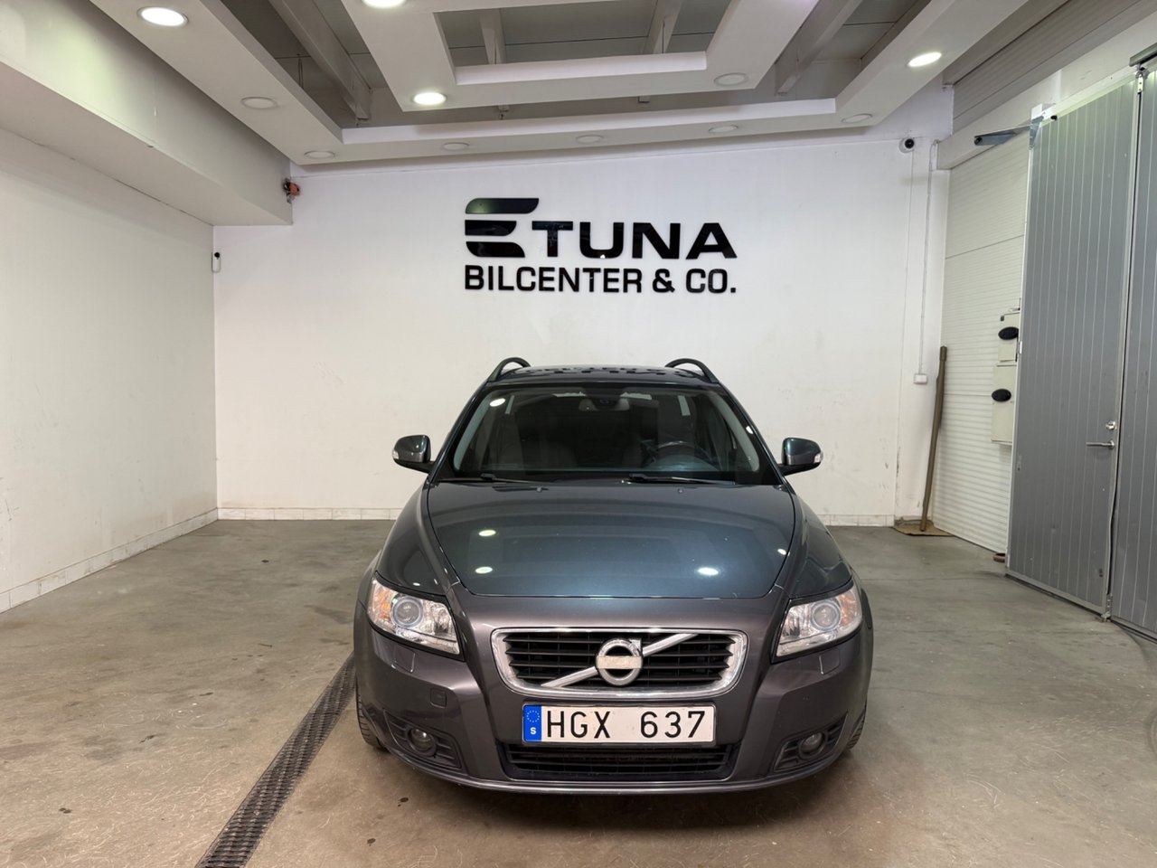 Volvo V50 D2 Momentum Euro 5 2011, bild 2/10