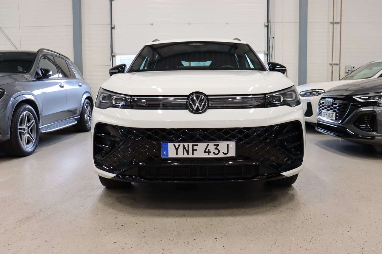 Volkswagen Tiguan 2024, photo 3/10