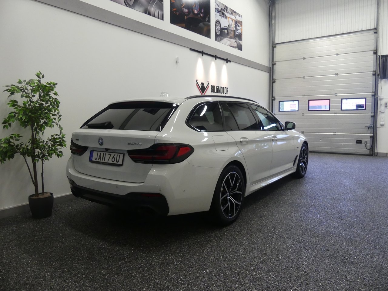 BMW 530 2024, kuva 2/10