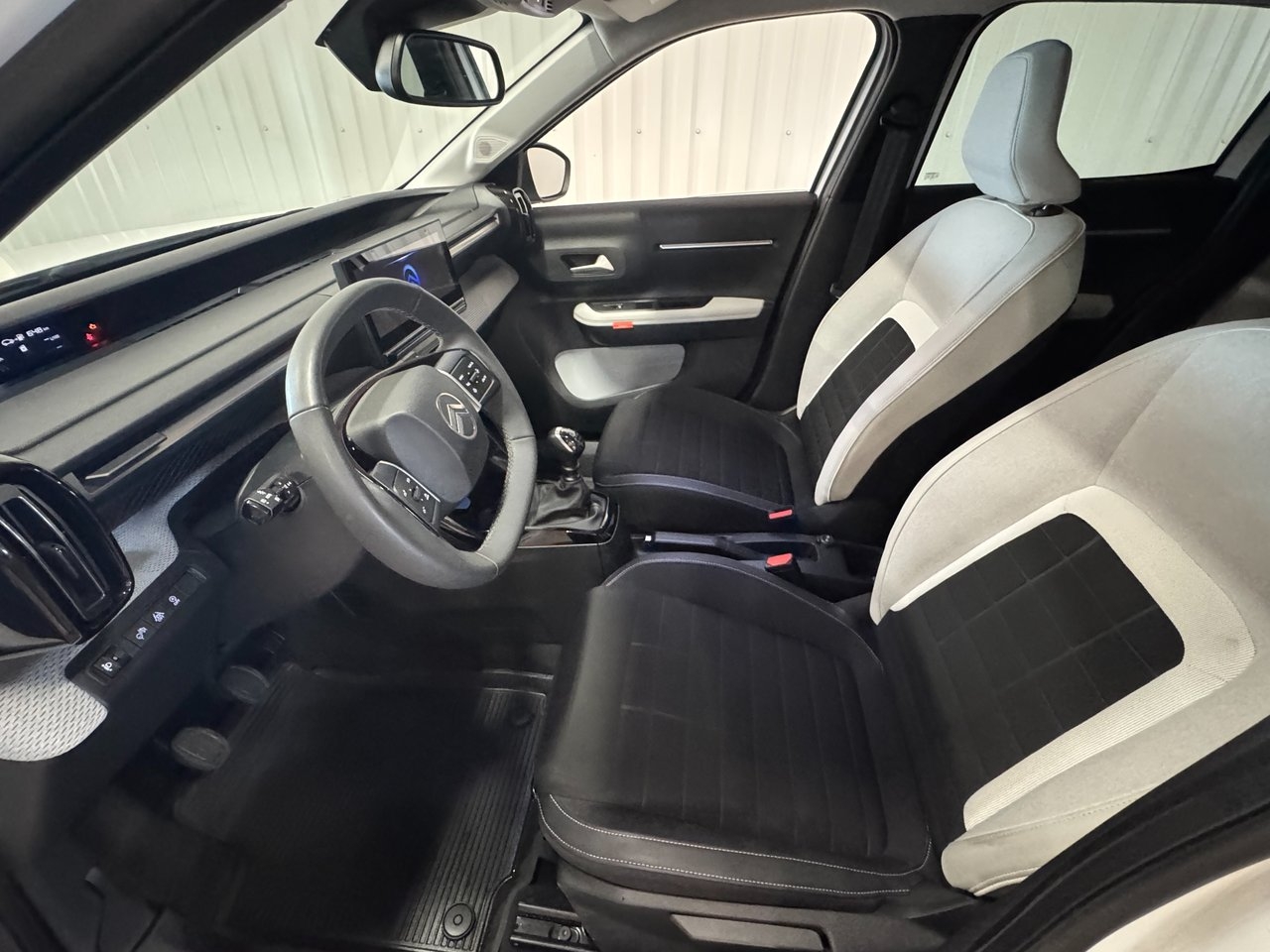 Citroen C3 1.2 PT 2024, bild 6/10