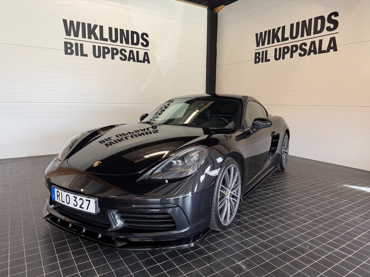 Porsche 718