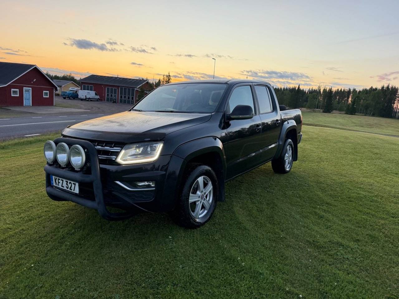 Volkswagen Amarok 2017, bild 2/10