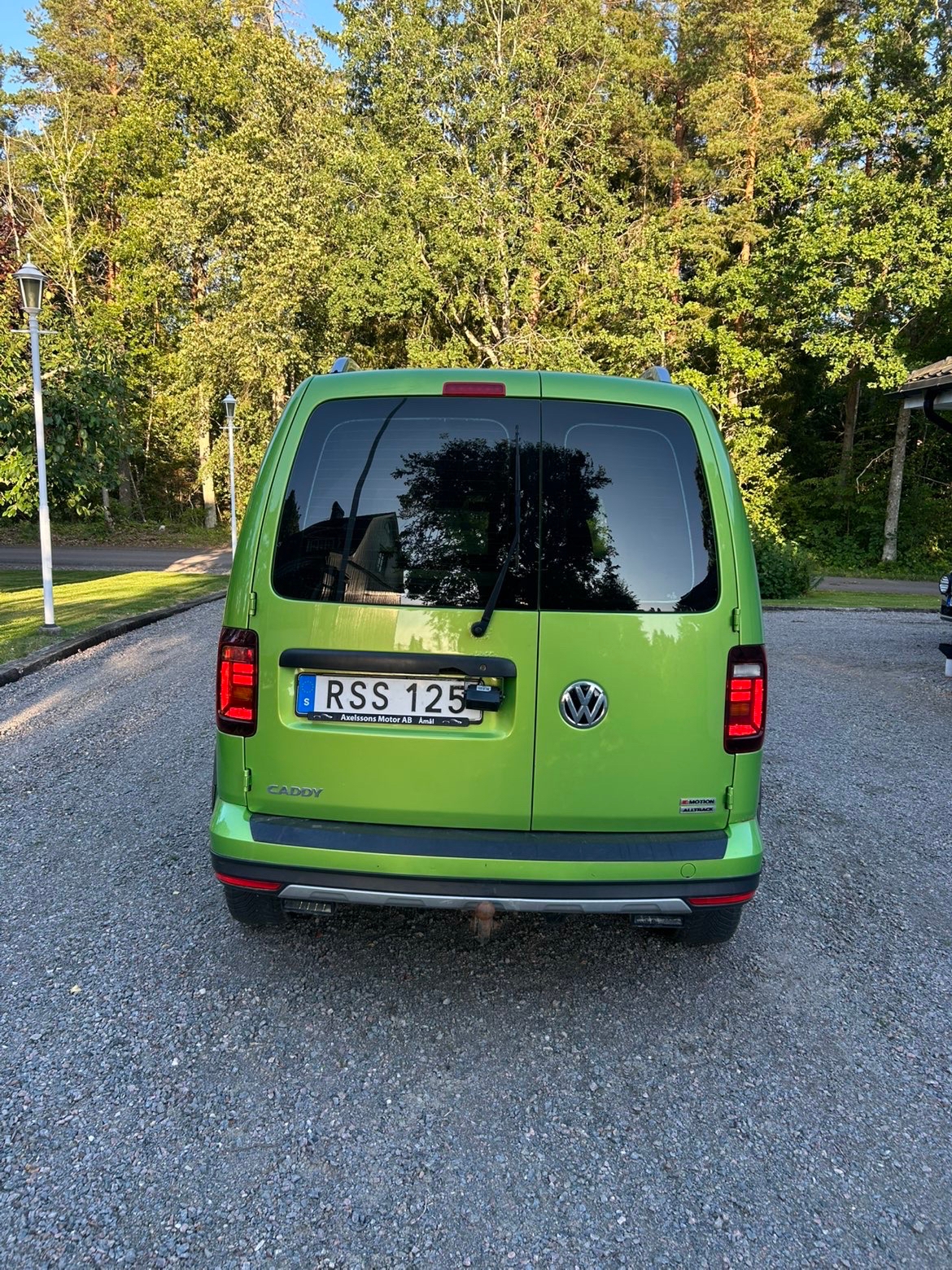Volkswagen Caddy 2018, bild 4/10