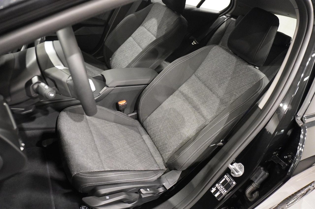 BMW 120 M Sport Design 2026, bild 4/15
