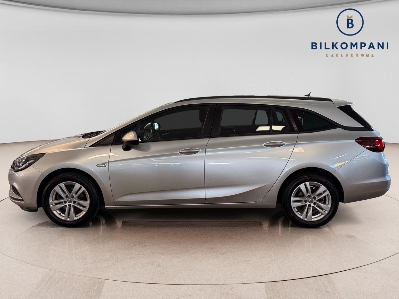 Opel Astra Kombi 1.6 Rattvärme 2019, bild 2/10