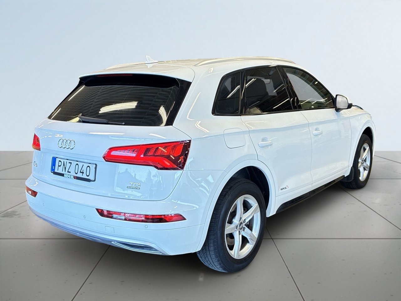 Audi Q5 2018, photo 6/10